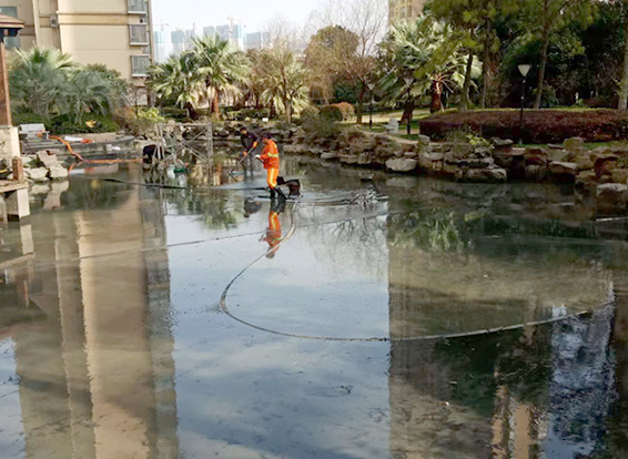 商都景观池淤泥清理